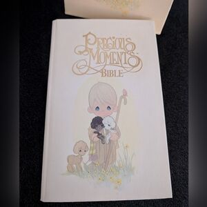 Precious Moments Children's Bible